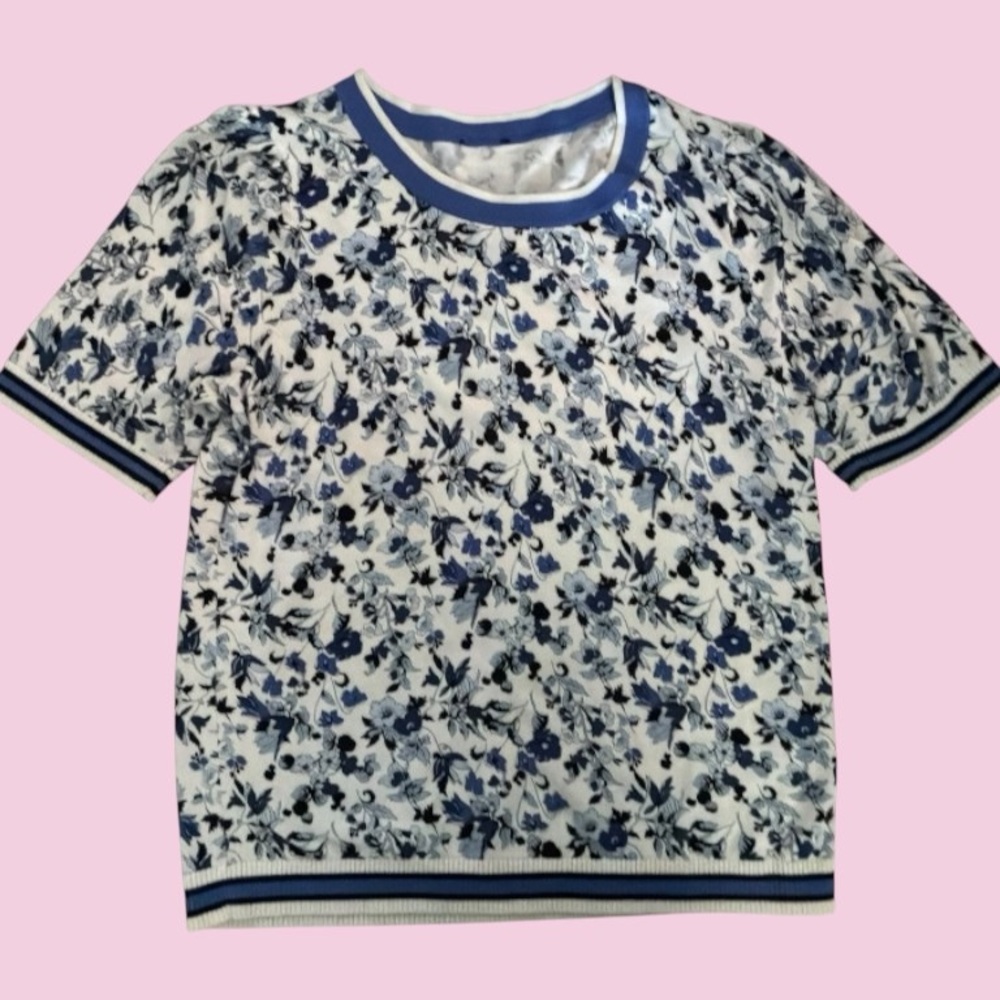 BRAND NEW Curated Coastal/Floral Light Sweater🎀Hamptons/Newport🎀Medium🎀Chic! - Picture 4 of 4